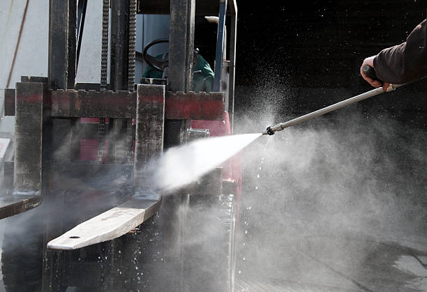 Best Dumpster Area Cleaning  in Chualar, CA